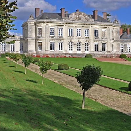 Chateau De Craon Craon  Buitenkant foto