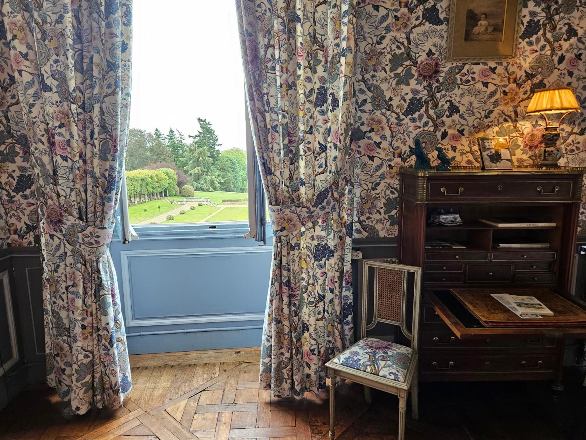 Chateau De Craon Craon  Buitenkant foto