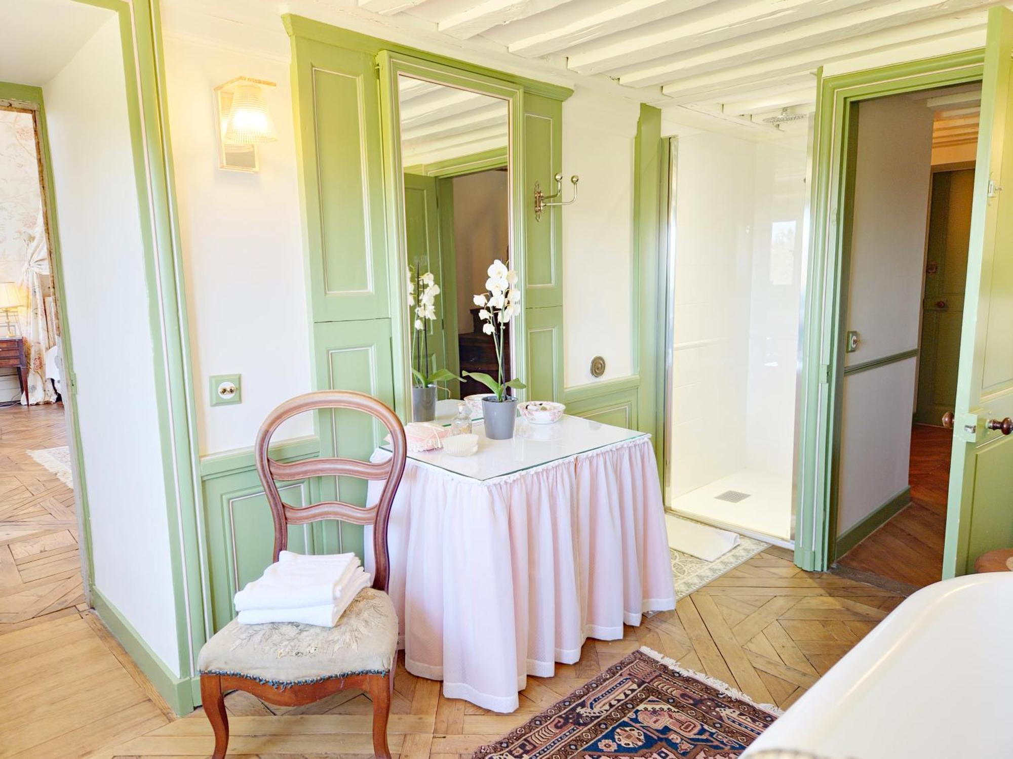 Chateau De Craon Craon  Buitenkant foto