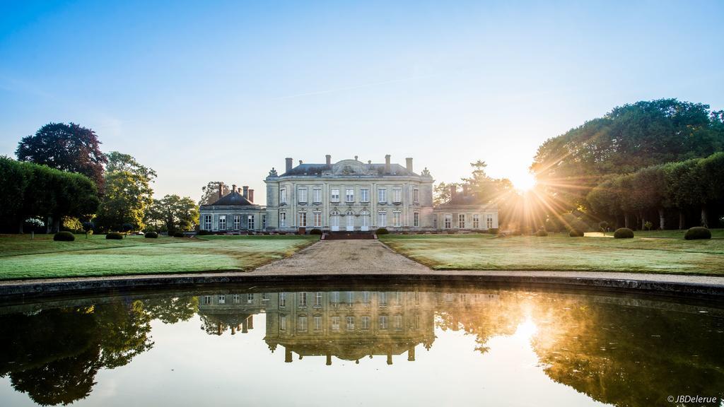 Chateau De Craon Craon  Buitenkant foto